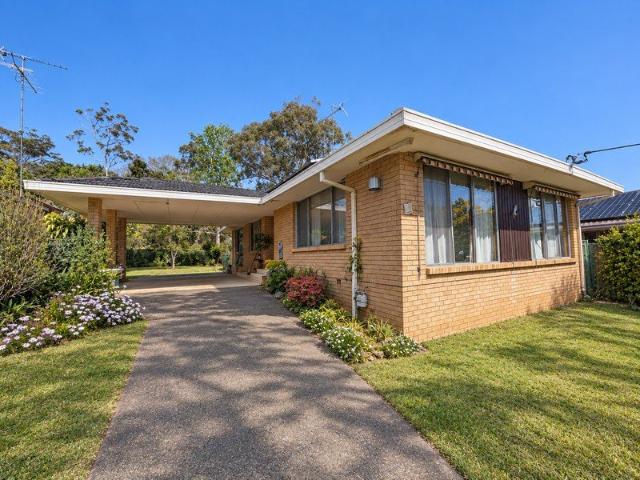 Spacious & Inviting Home in a Quiet Setting!