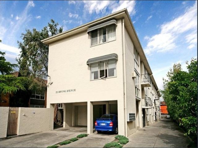 Spacious & Light with City Views!