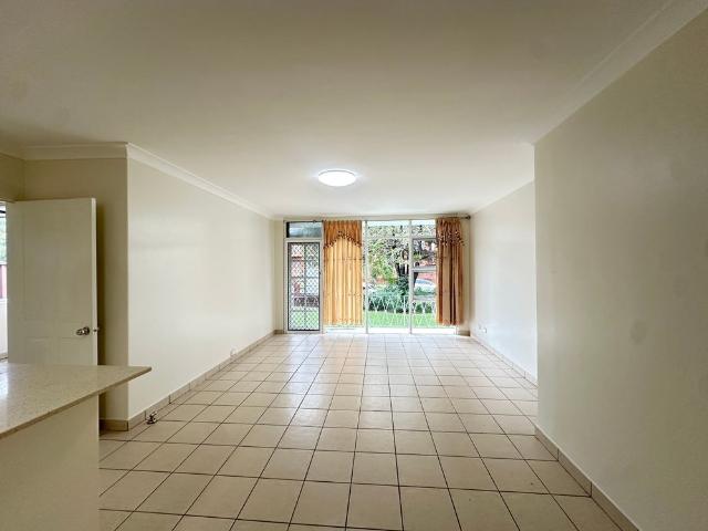 Spacious & Light Filled 2 Bedroom Apartment