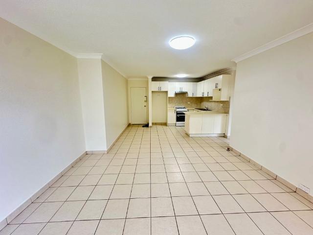 Spacious & Light Filled 2 Bedroom Apartment