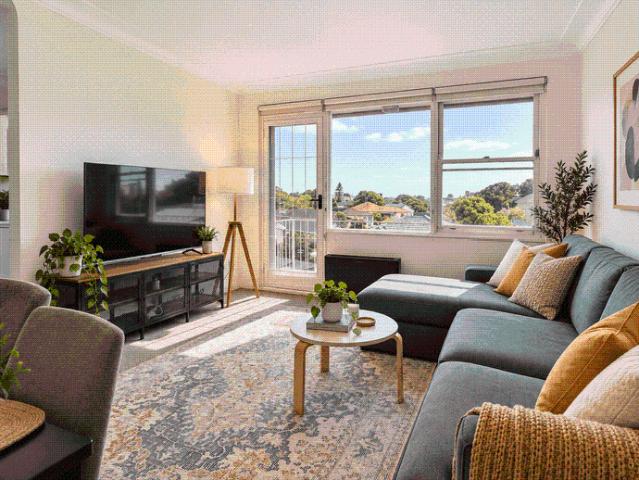 Spacious & Light Filled 2 Bedroom Apartment with Park Views