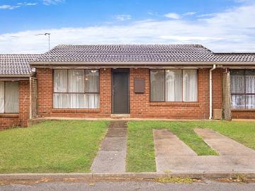 Warrnambool, Woolsthorpe - Parking, Equipped kitchen