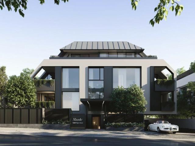 Spacious & Light Filled Apartment in the Heart of Malvern