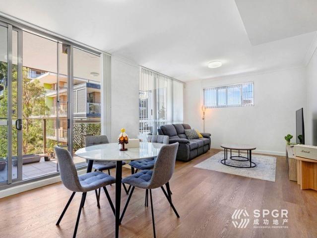Spacious & Light Filled Apartment with Oversized Balcony and Peaceful Green Outlook | two carspace