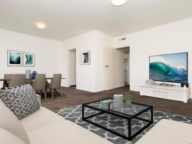 Spacious, Light Filled Apartment with Stunning Views in Prime South Yarra Location