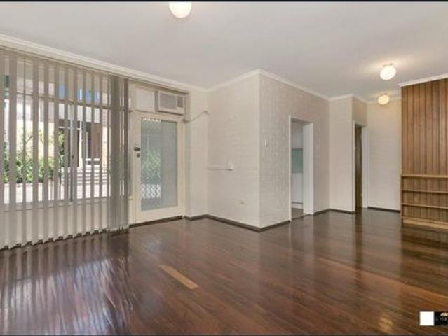 Spacious Light Filled Living in a Premium City Fringe Location