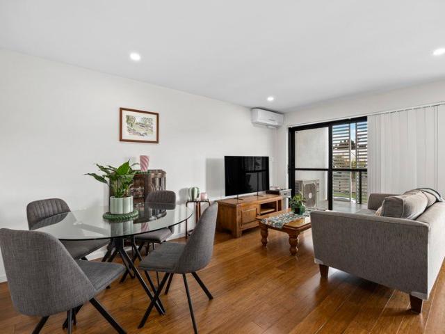 Spacious, Light Filled Living with an Exceptional Entertaining Deck