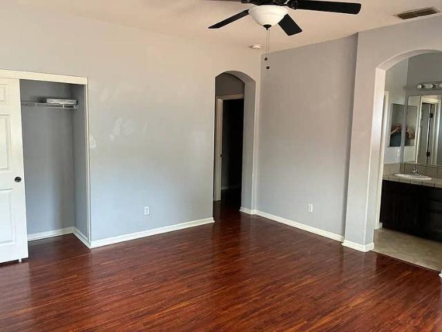 Spacious Listing*Utilities included