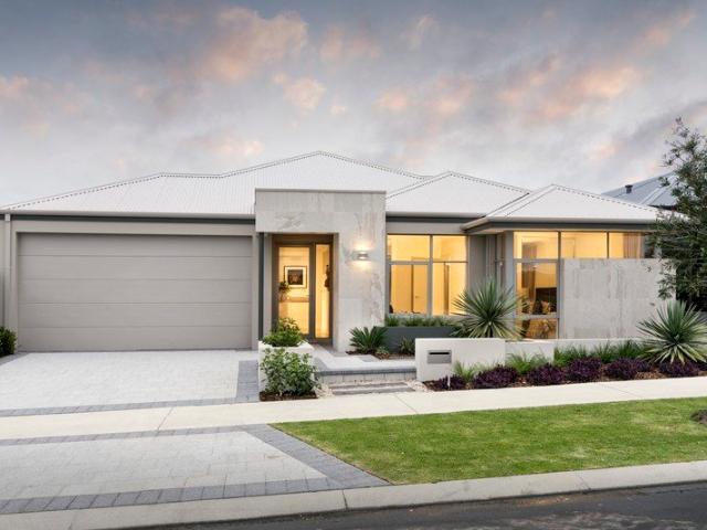 Spacious Living At It's Best! Close to all amenities