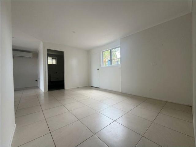 Spacious Living & Great Outdoor Space in Prime South Mackay Location