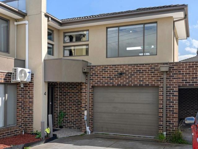 Spacious Living, Flexible Design & Room to Unwind