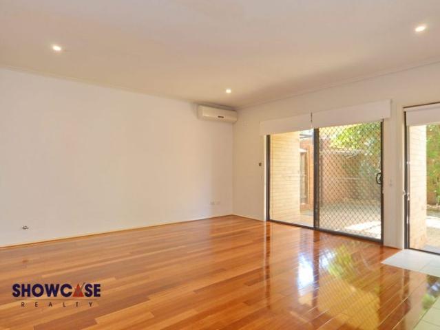 Spacious Living In Carlingford West School Catchment!