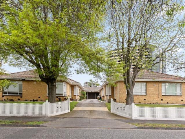 Spacious Living in a Boutique Setting