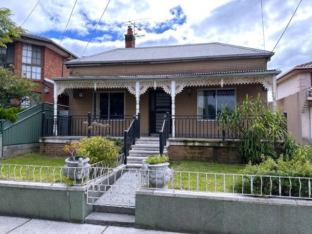 Spacious Living in a Prime Coburg Location