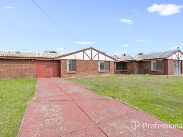 Spacious Living in a Quiet Cul de Sac