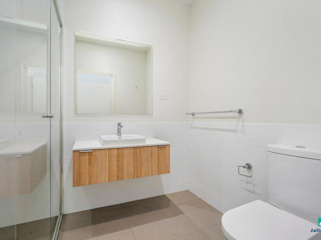 Spacious Living in Bayside!
