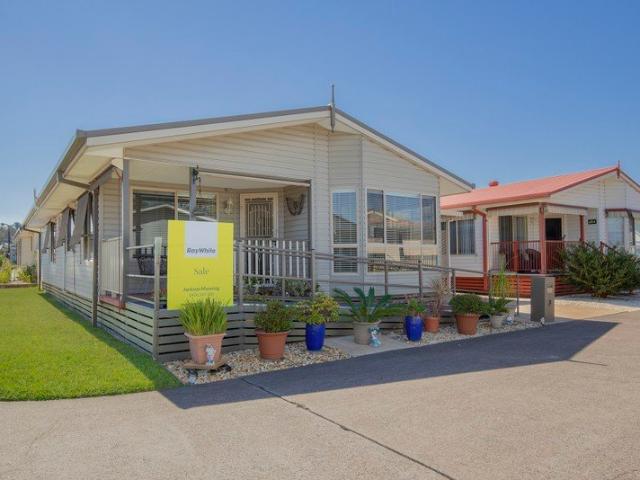 Spacious Living in Secure Bayway Village
