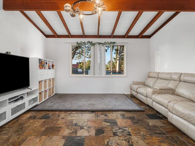 SPACIOUS LIVING IN ST MARYS