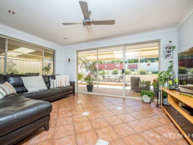 SPACIOUS LIVING IN THE HEART OF KINROSS