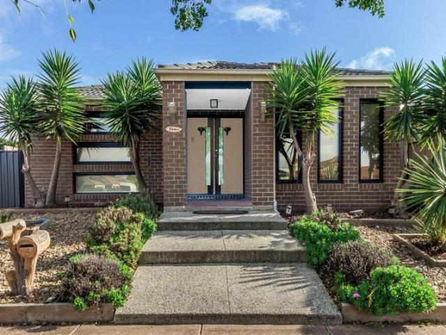 Spacious Living in the Heart of Point Cook! APPLICATIONS NOW OPEN