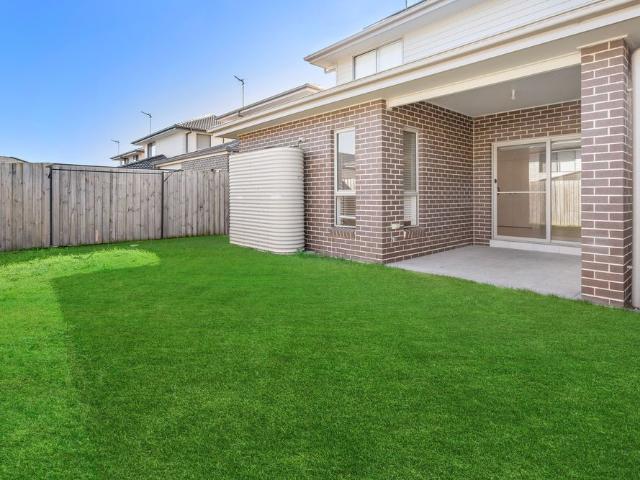 Spacious living in Tullimbar