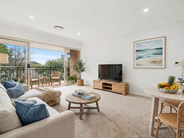 Spacious Living Surrounded by Gardens