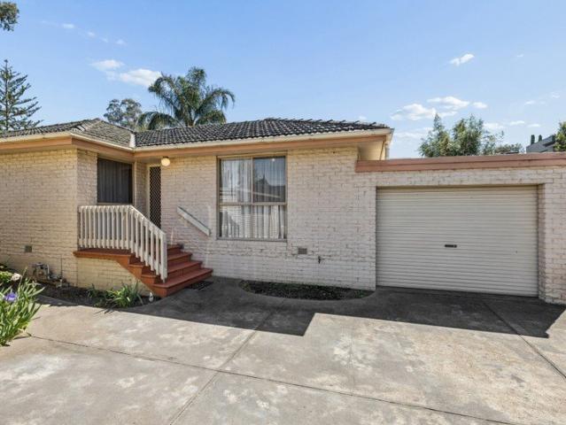 Spacious Living, Rear Position