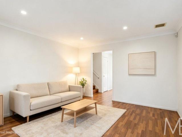 Spacious Living With Tranquil Parkland View