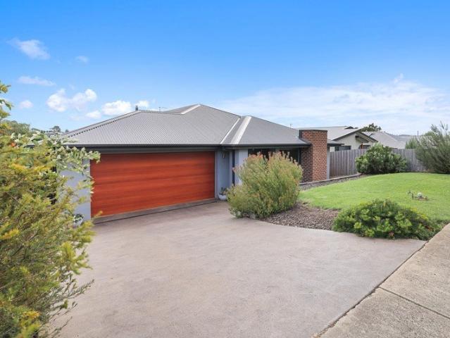 Spacious living with scenic outlooks