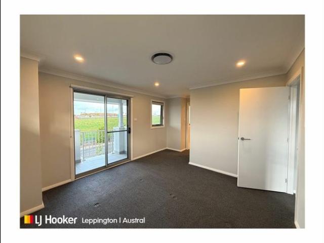Spacious Living with Separate Small Business Office Space