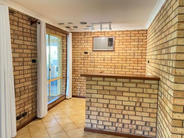 Spacious Living, Unbeatable Location! ELECTRICITY & WATER INCLUDED!