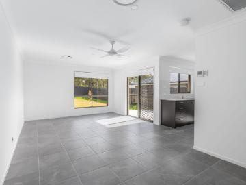 Spacious & Low Maintenance 3 Bedroom Duplex in Prime Location