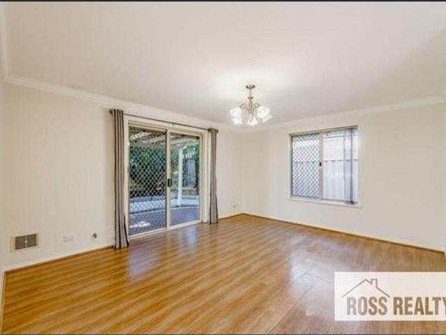 Spacious & Low Maintenance Dianella Villa