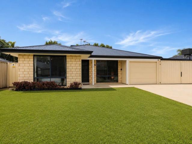 Spacious & Low Maintenance Family Living!