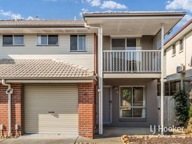 SPACIOUS, LOW MAINTENANCE LIVING IN MURRUMBA DOWNS
