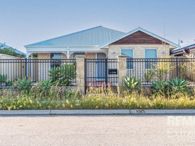 SPACIOUS, LOW MAINTENANCE LIVING IN A CONVENIENT BUTLER LOCATION!