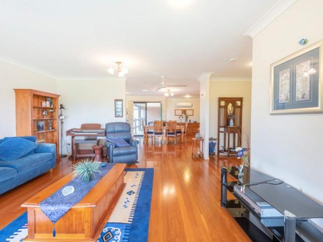 Spacious & Low Maintenance Living in Convenient Location