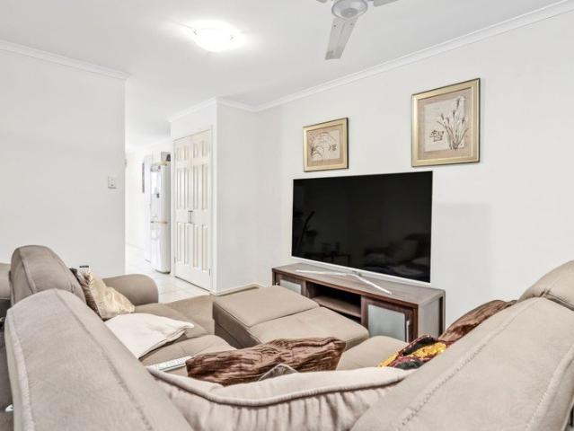 Spacious, Low Maintenance Living in the Heart of Landsborough