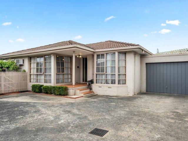 Spacious & Low Maintenance Living in the Prized Brentwood Zone