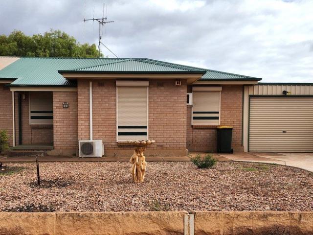 SPACIOUS LOW MAINTENANCE LIVING