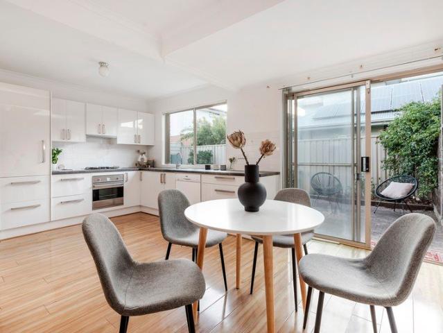 Spacious, Low Maintenance, Light Filled Secure Townhouse In Sought After Location