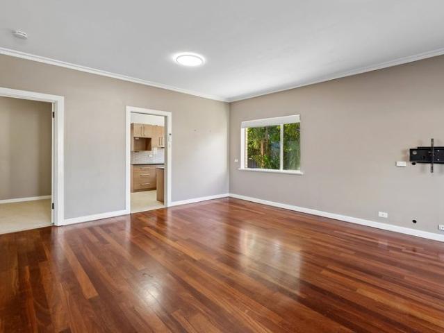 Spacious & Low Maintenance Unit in Warradale