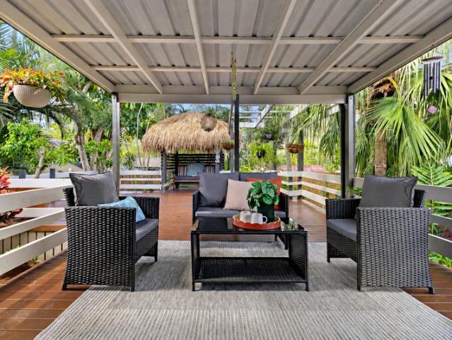 Spacious Lowset with Multiple Living Zones