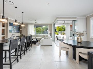 Spacious & Luxurious Coastal Living North Facing with Private Marina Berth
