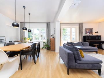 Spacious Luxury Apartment with Garden, Sauna & Designer Interior in Lichterfelde West Berlin