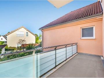 Spacious Maisonette with Garden & Terraces – Flexible Furnishing | €2,180 All In | 18–24 Months | Munich East