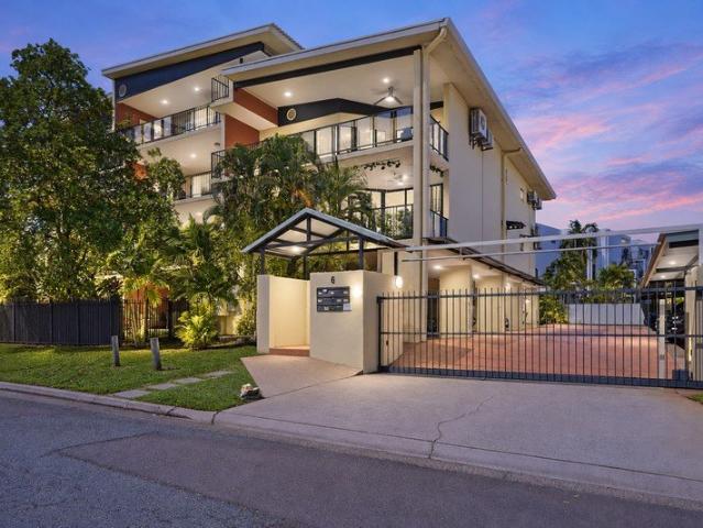 Spacious Marina Living in One of Stuart Park's Most Sought After Locations