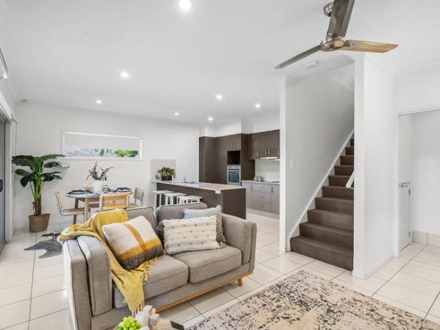 Spacious & Modern 3 Bedroom Home Unfurnished
