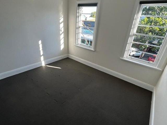 Spacious, Modern 1 Bedroom Unit in the Heart of Murwillumbah