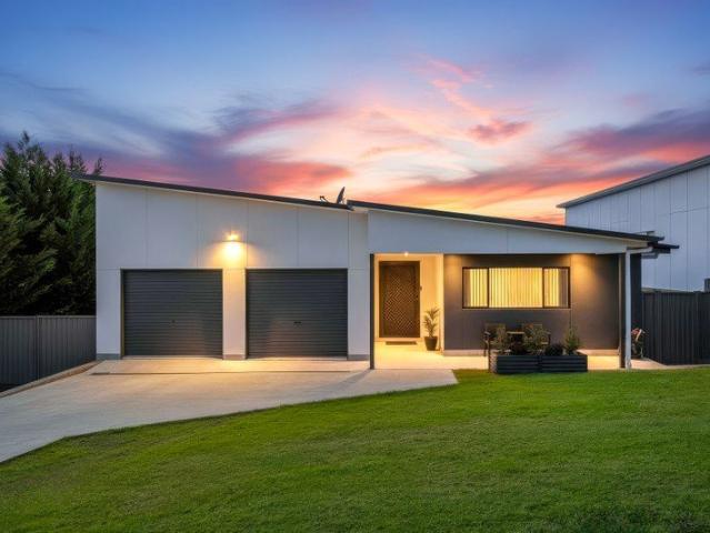 Spacious & Modern